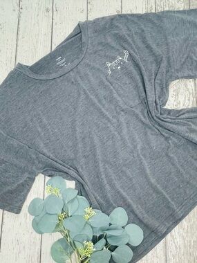 Elizabeth & Clarke The Kimber Cat Pocket Tee